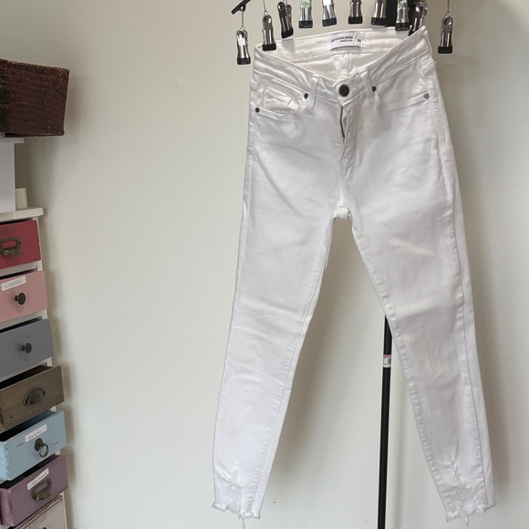 Just Black Denim - Women's White Jeans 26” inseam